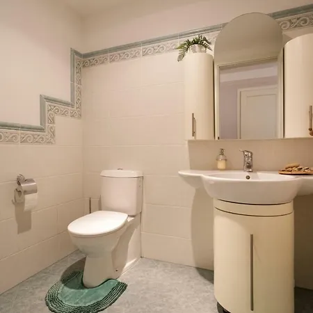 Private Villa, 100 Meters From Pirita Beach 别墅 *
